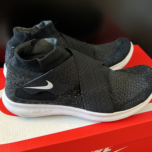 Nike Free Run - Picture 3 of 5